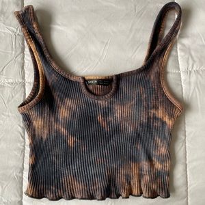 Size S Dark Gray & Tan Cropped Tank Top